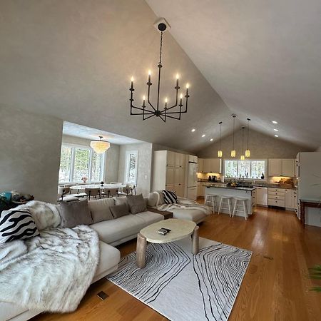Modern House Family Retreat Hotel Bar Harbor Bagian luar foto